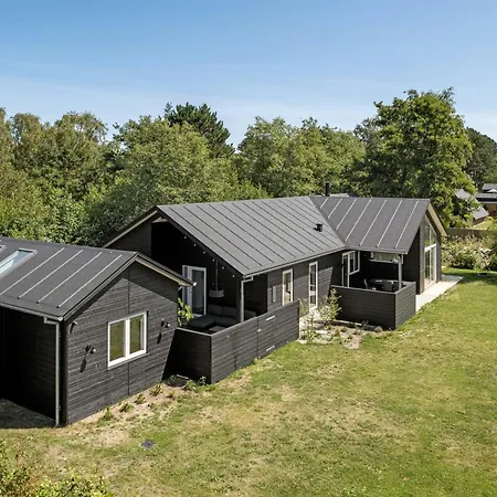 Modern Close To Hjelm Deep Ebeltoft
