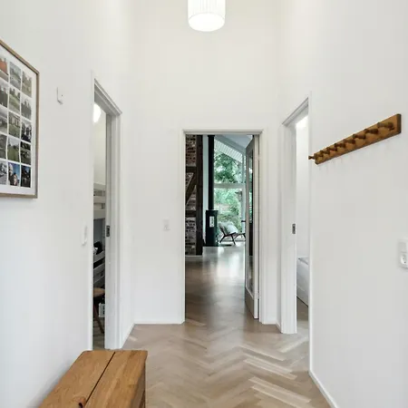 Modern Close To Hjelm Deep Дом отдыха